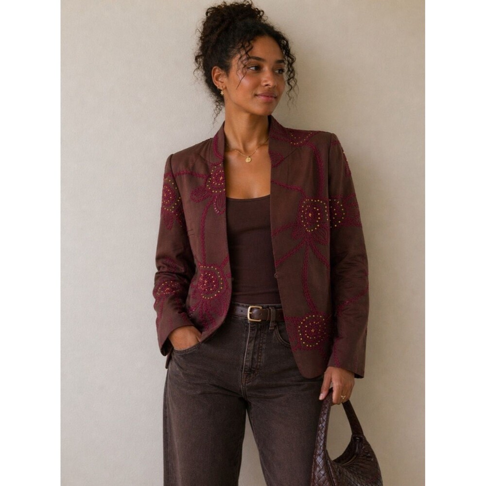 Due Per Due Size 10 Embroidered Floral Blazer Brown Burgundy Sequin Detail